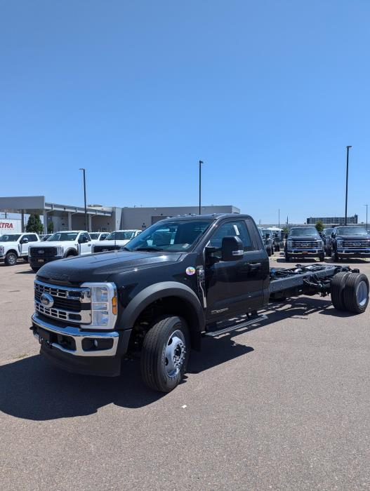 2024 Ford F-600-1
