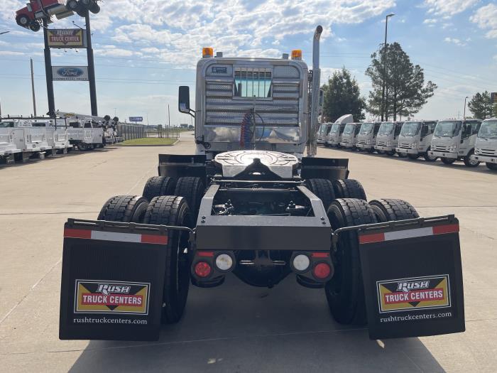 2018 Peterbilt 579-10