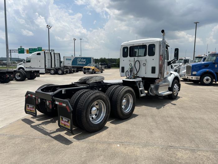 2020 Peterbilt 579-5