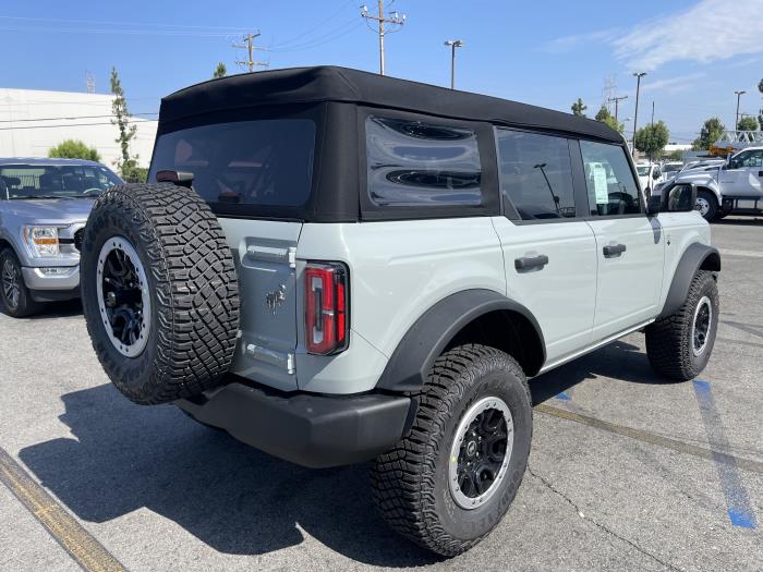 2024 Ford Bronco-5