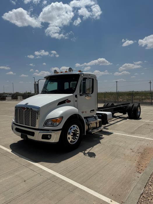 2025 Peterbilt 536-1