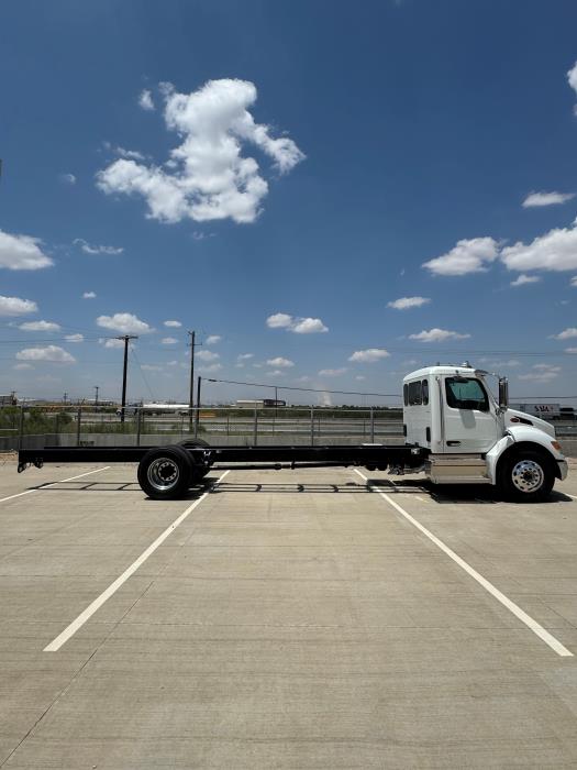 2025 Peterbilt 536-6