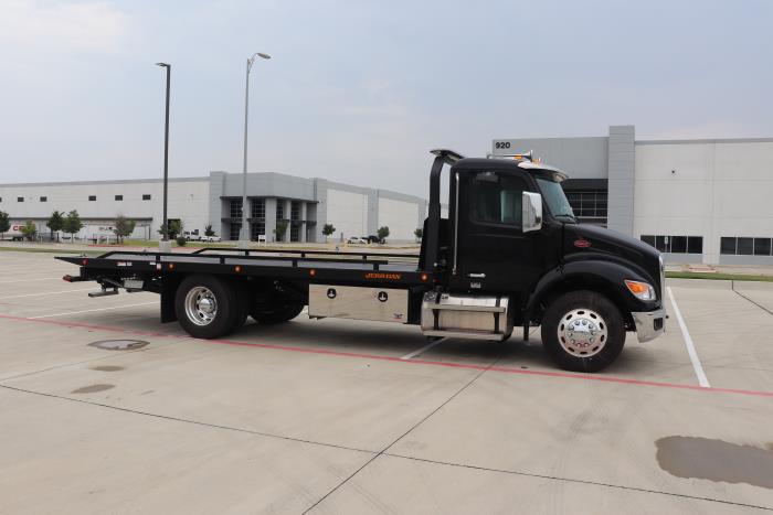 2024 Peterbilt 536-10