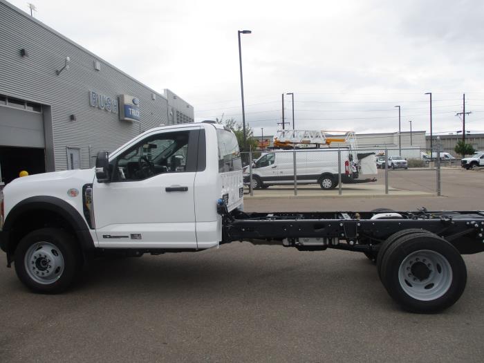 2024 Ford F-550-8