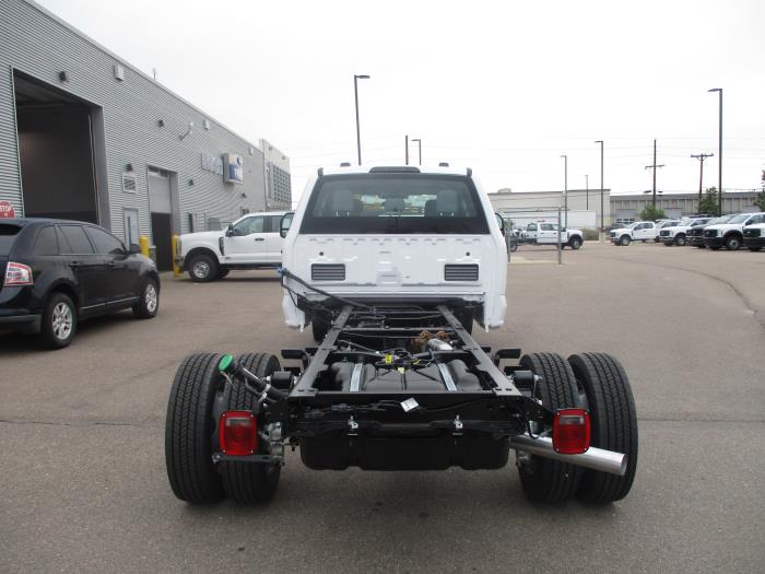 2024 Ford F-450-4