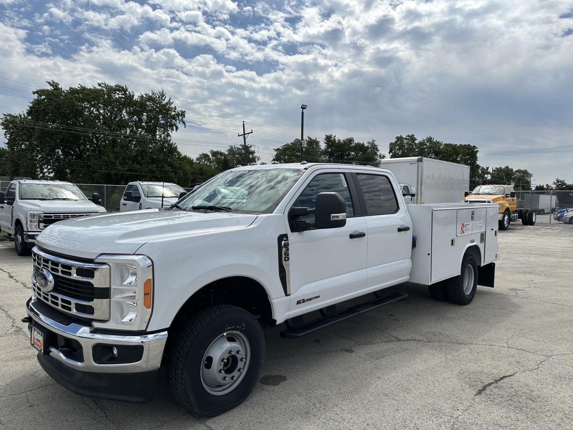 New 2023 Ford F-350 XL Crew Cab 4x4, Reading SL Service Truck for sale #1713049 - photo 1