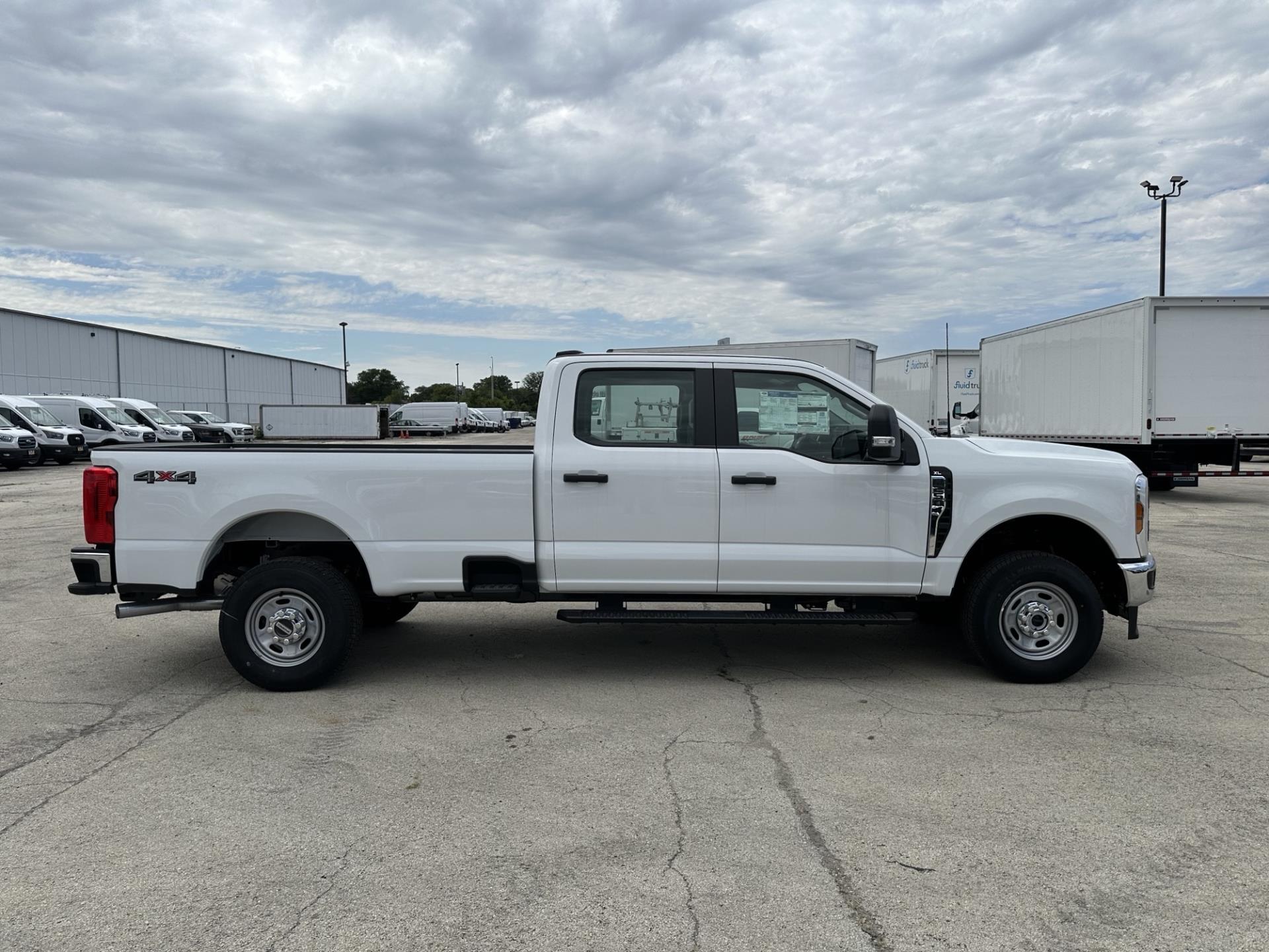 New 2024 Ford F-250 XL Crew Cab 4x4, Pickup for sale #1749949 - photo 9