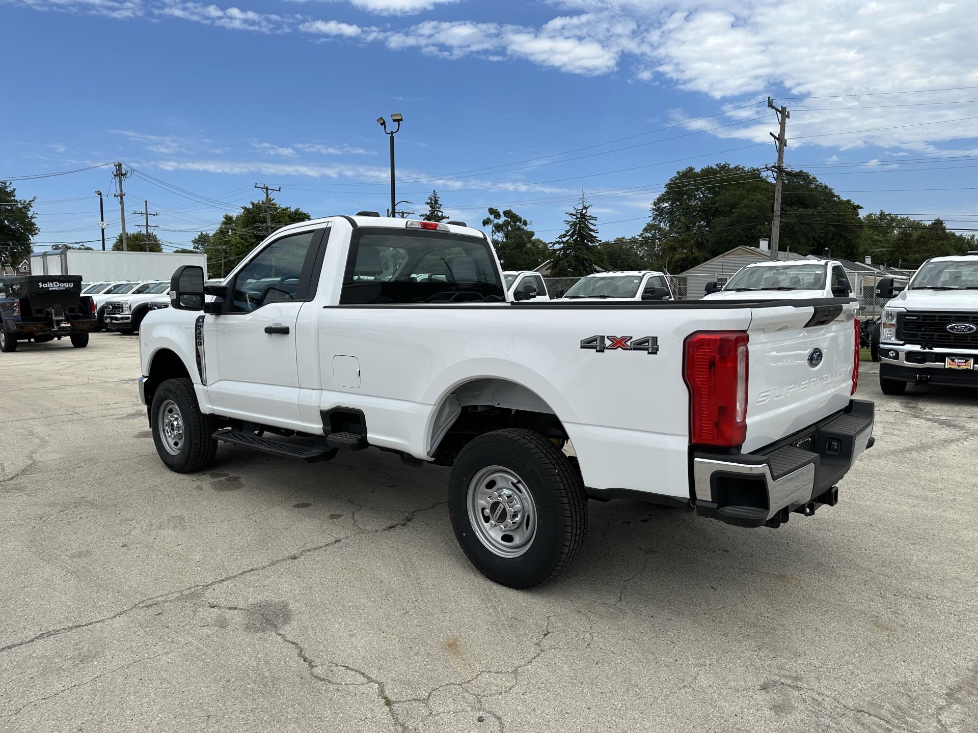 New 2024 Ford F-250 XL Regular Cab 4x4, Pickup for sale #1740986 - photo 2