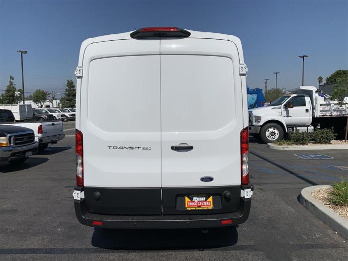 2024 Ford Transit-250-4