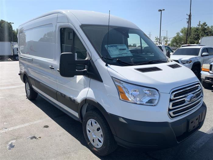 2024 Ford Transit-250-7