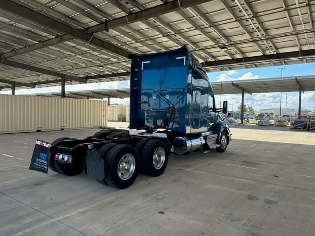 2022 Kenworth T680-5