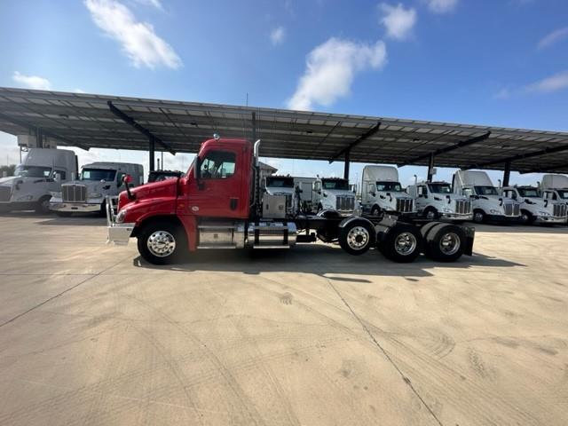 2020 Freightliner Cascadia-3