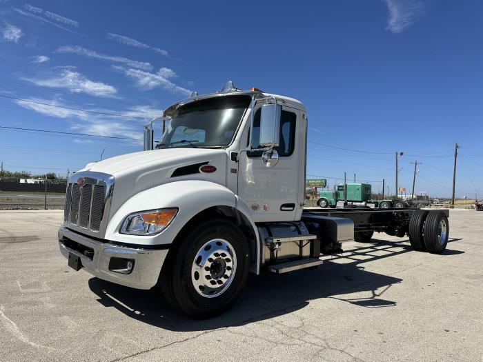 2025 Peterbilt 536-1