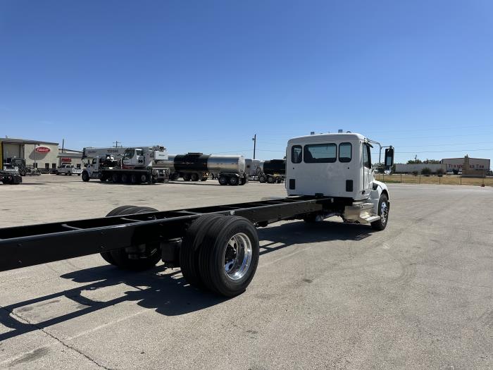 2025 Peterbilt 536-4