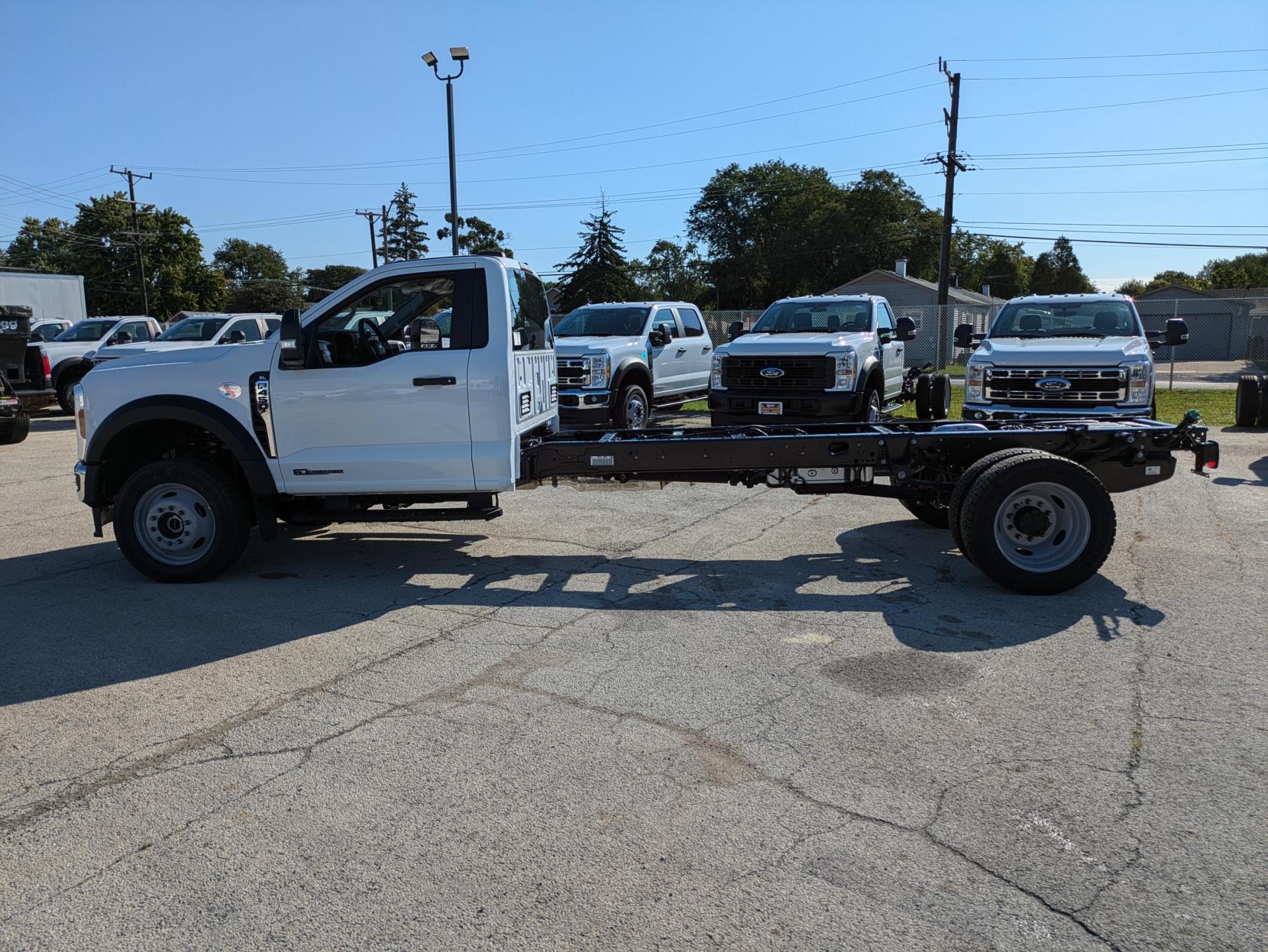 New 2024 Ford F-450 XL Regular Cab 4x4, Cab Chassis for sale #1801081 - photo 8