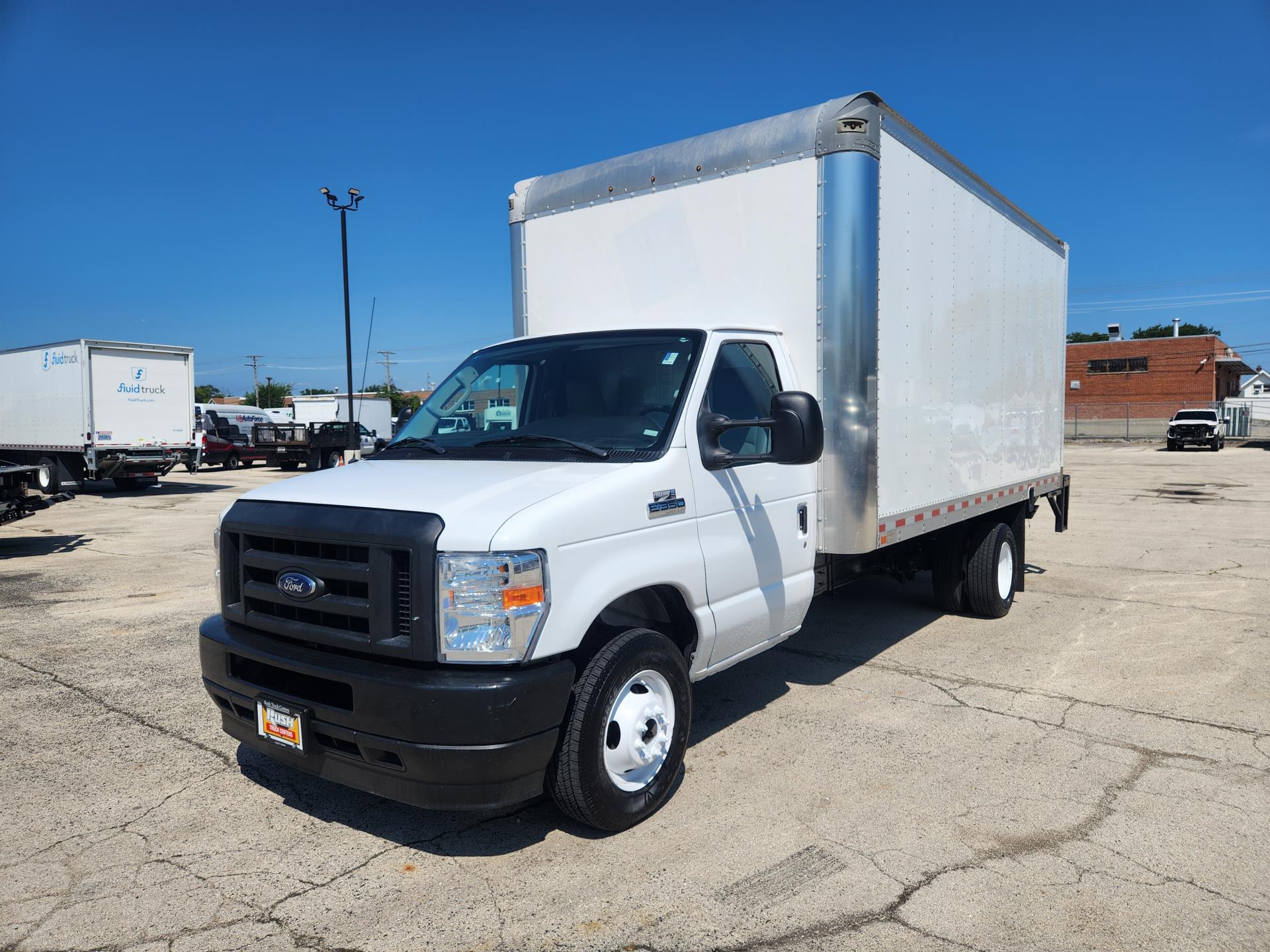 Used 2022 Ford E-350 RWD, Box Truck for sale #1703549 - photo 3