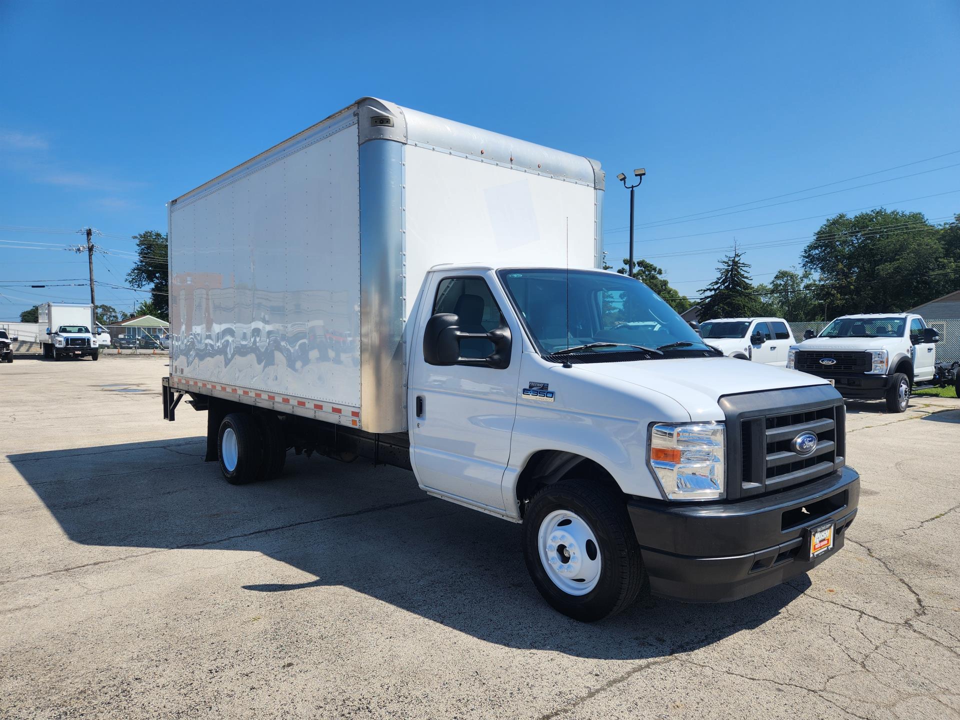 Used 2022 Ford E-350 RWD, Box Truck for sale #1703549 - photo 5