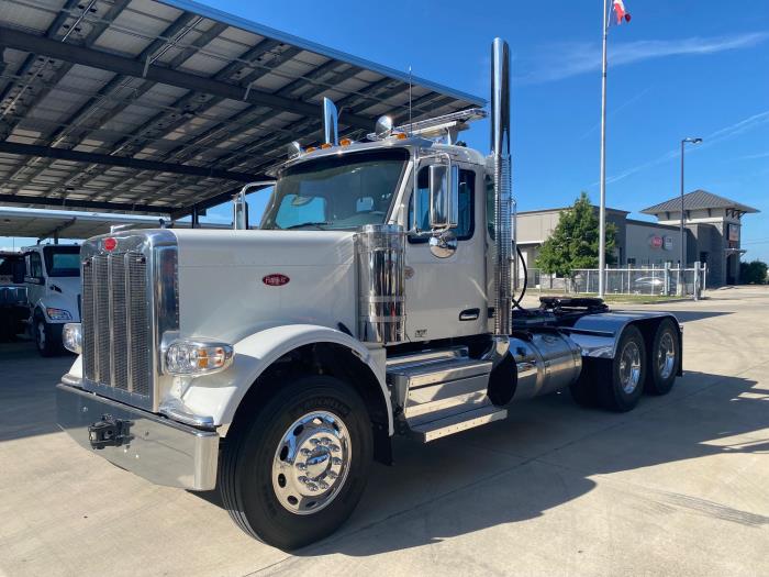 2025 Peterbilt 589-2