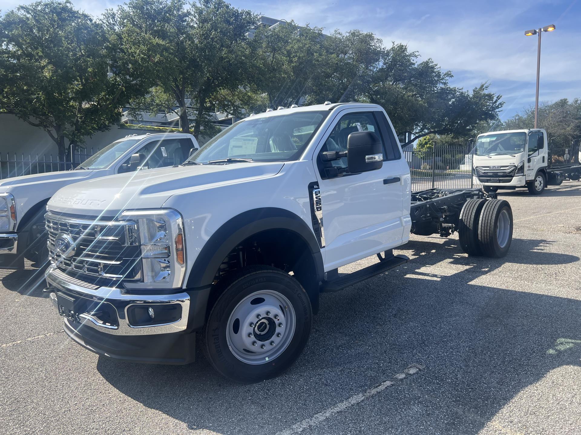 New 2024 Ford F-550 XL Regular Cab 4x4, Cab Chassis for sale #1788445 - photo 3