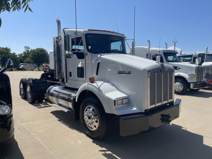 2020 Kenworth T800-3