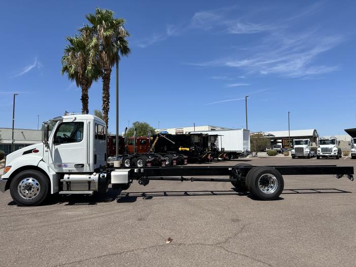 2025 Peterbilt 536-3