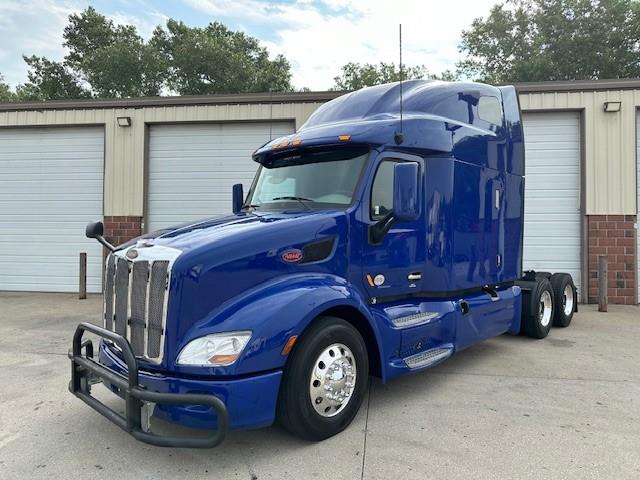 2021 Peterbilt 579-2