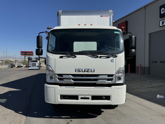 2025 Isuzu FTR-2