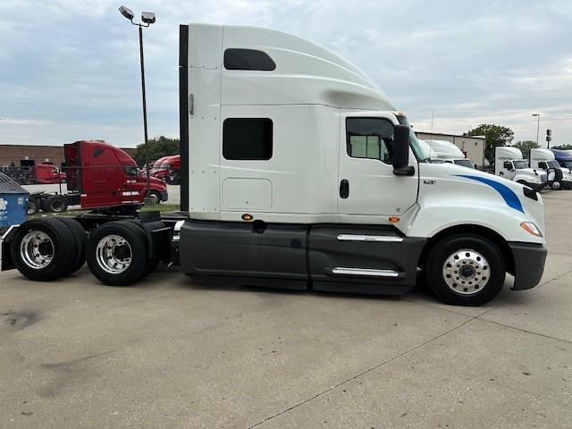 2020 International LT625-4