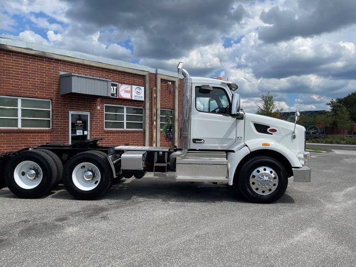 2025 Peterbilt 567-7