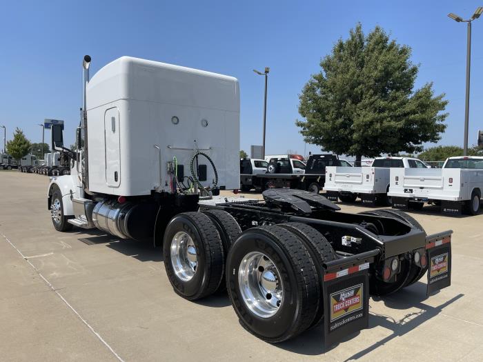 2020 Peterbilt 567-10