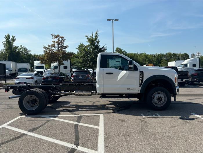 2024 Ford F-600-5