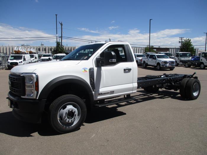 2024 Ford F-550-2