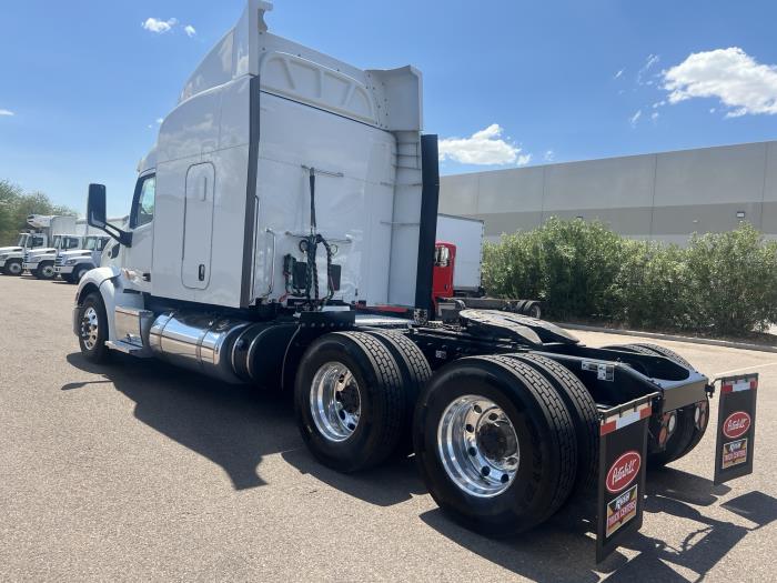 2020 Peterbilt 579-5