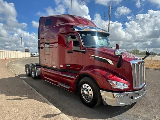 2023 Peterbilt 579-3