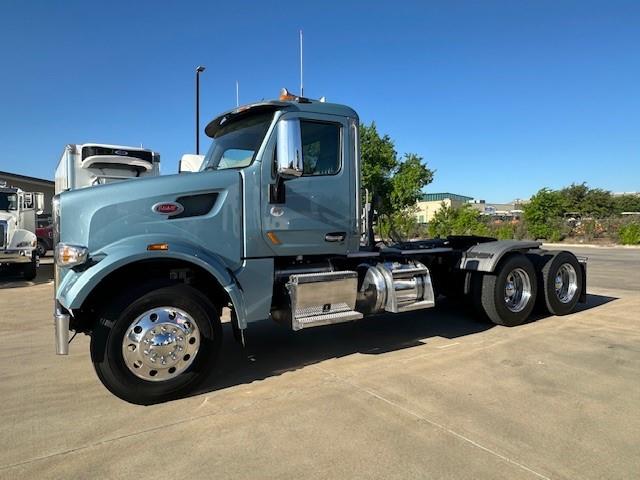 2021 Peterbilt 567-2