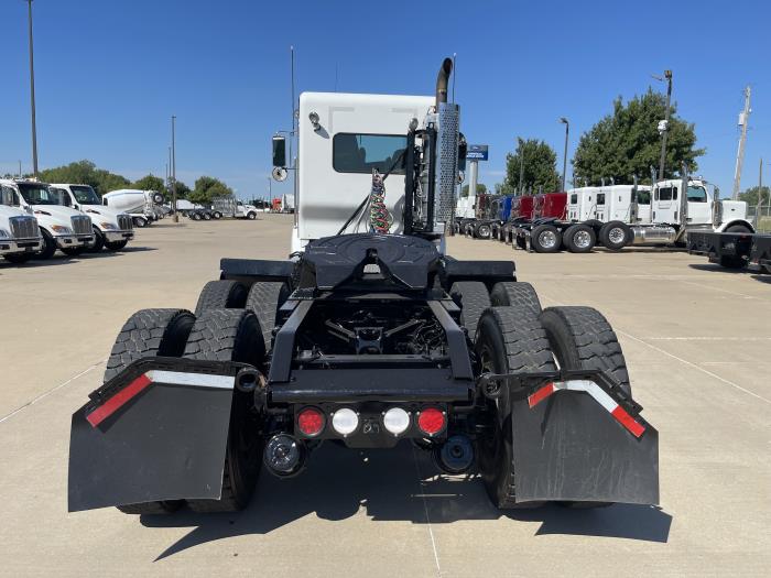 2020 Kenworth T800-8