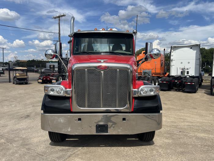 2020 Peterbilt 567-2