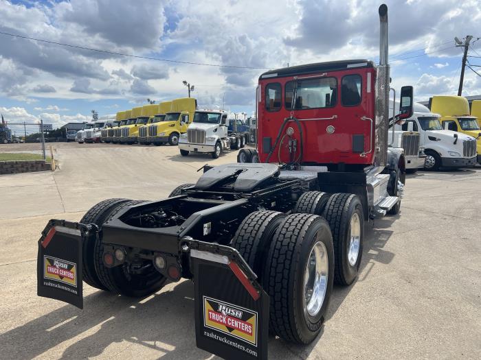 2020 Peterbilt 567-21