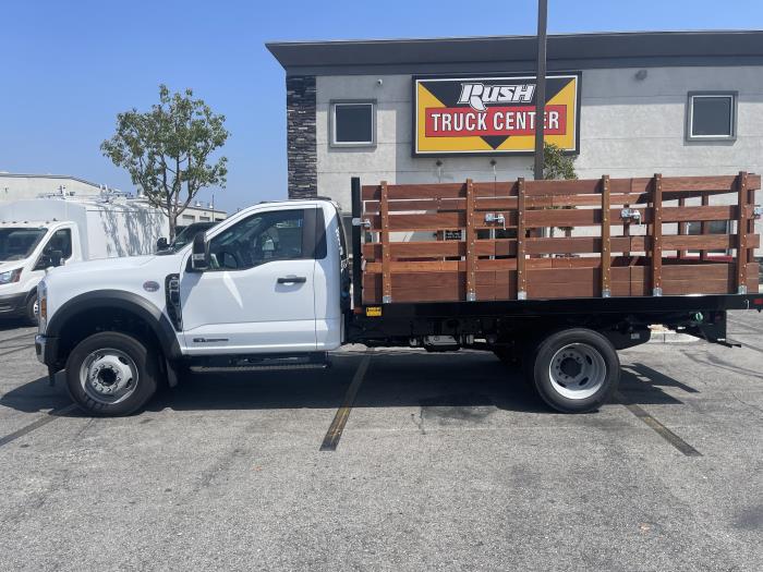 2024 Ford F-550-2