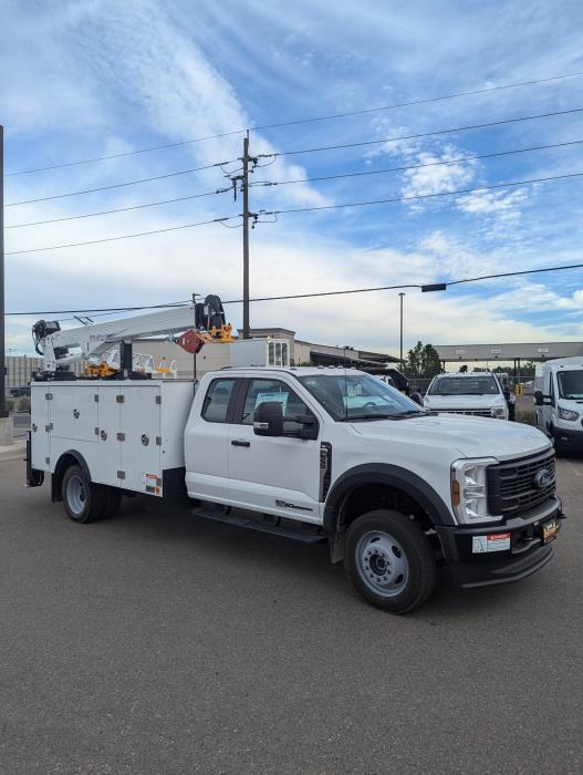 2024 Ford F-550-3