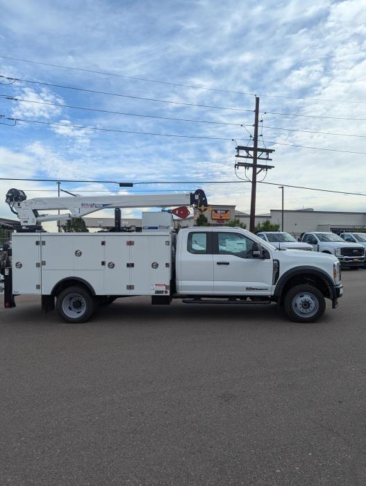 2024 Ford F-550-4