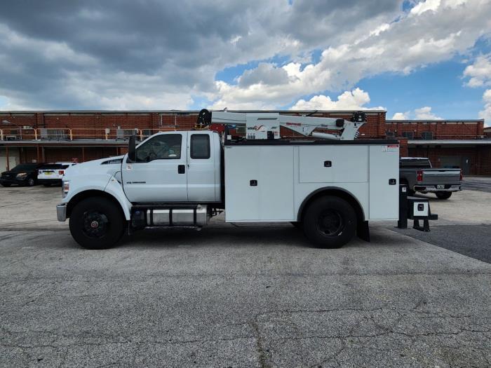 2024 Ford F-750-6