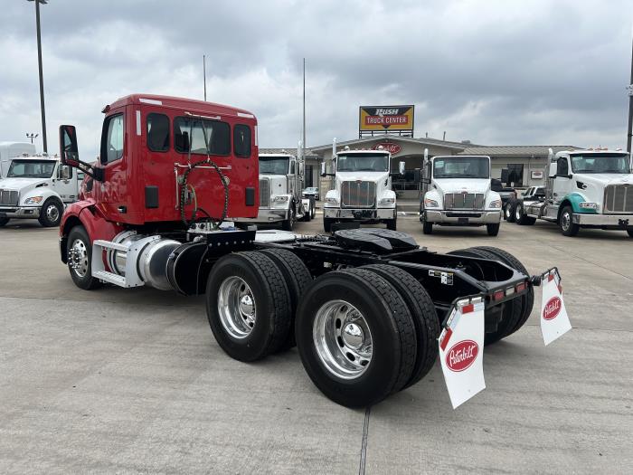 2019 Peterbilt 579-3