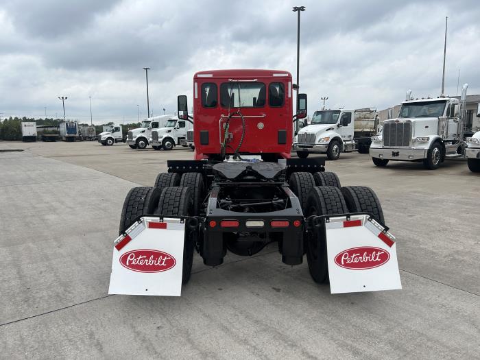 2019 Peterbilt 579-4