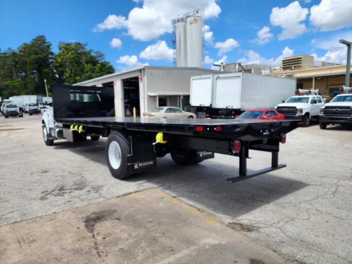 2024 Ford F-650-7