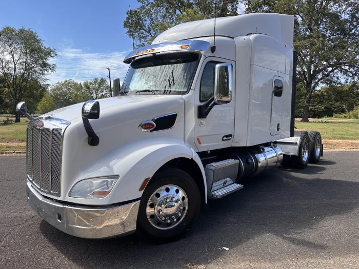 2020 Peterbilt 579-1