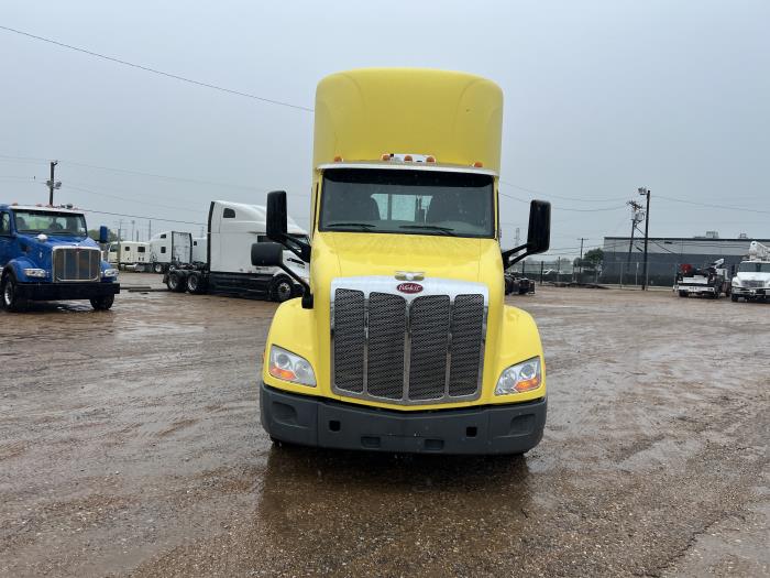 2021 Peterbilt 579-2