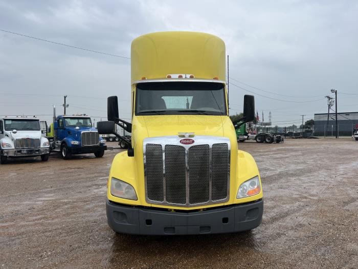 2021 Peterbilt 579-2