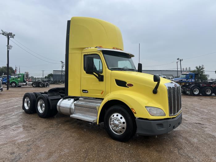 2021 Peterbilt 579-3