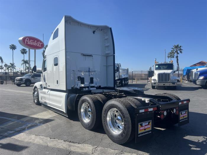 2025 Peterbilt 579-7